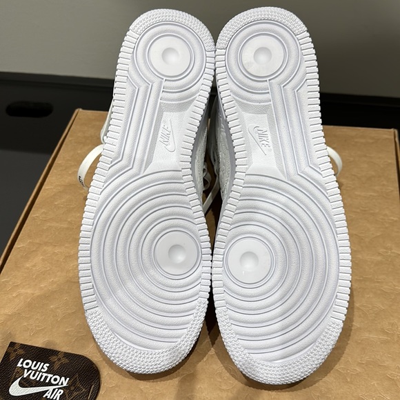 Louis Vuitton X Nike X Virgil Abloh Off-White Air Force One High White - 9 1/2 - Picture 10 of 12